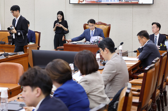 여야 '잠실 투표지 247만장' 내달 18일 재검표 잠정 합의