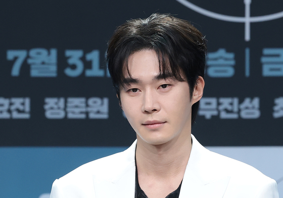 무진성, 천재 해커