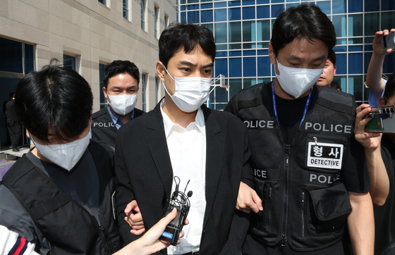 '미성년자 성매매' 최영중 전 시의원 구속…여죄 수사 탄력