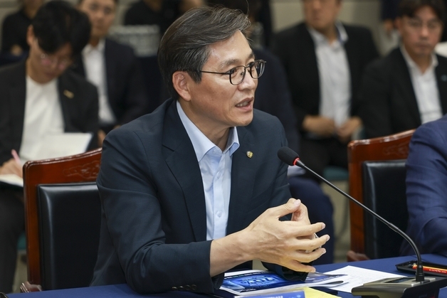 우승희 영암군수 "반도체 클러스터 송전선로 갈등 전담조직 필요"