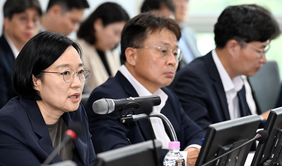 한성숙 총리, 충청권 반도체 초광역 협력 활성화 간담회 참석