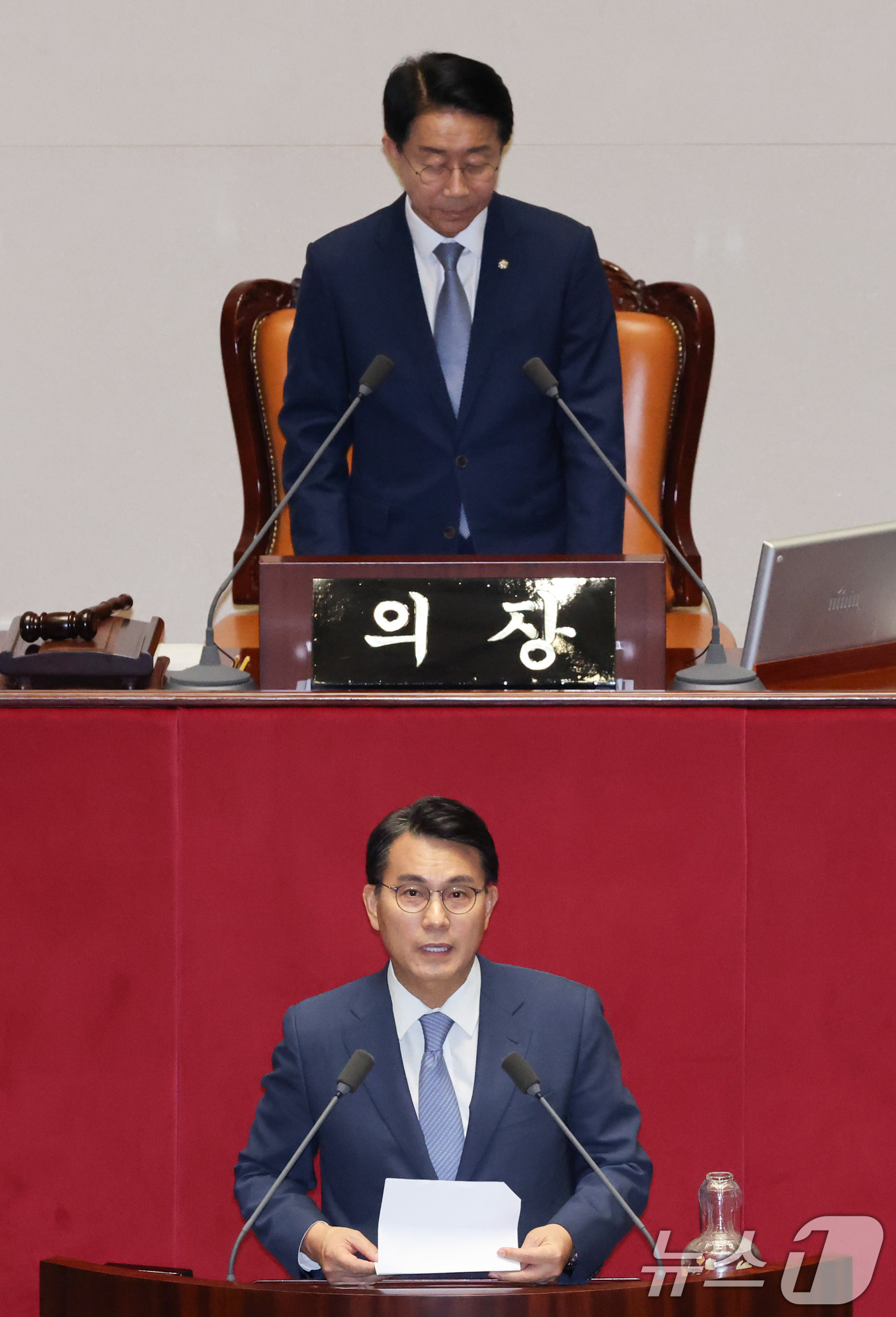 (서울=뉴스1) 신웅수 기자 = 윤상현 국조특위 위웑아이 30일 서울 여의도 국회에서 열린 제437회국회(임시회) 제3차 본회의에서 제9회 전국동시지방선거 투표용지 부족사태 등 국 …