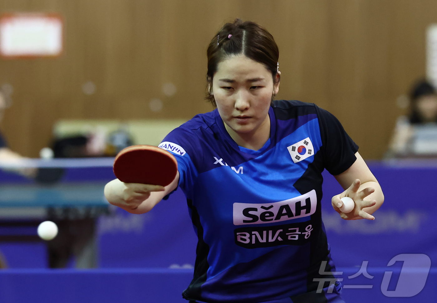 (진천=뉴스1) 김민지 기자 = 2026 아이치-나고야 아시안게임을 앞둔 탁구 국가대표 이은혜가 30일 오후 충북 진천군 진천국가대표선수촌에서 구슬땀을 흘리며 훈련하고 있다. 20 …