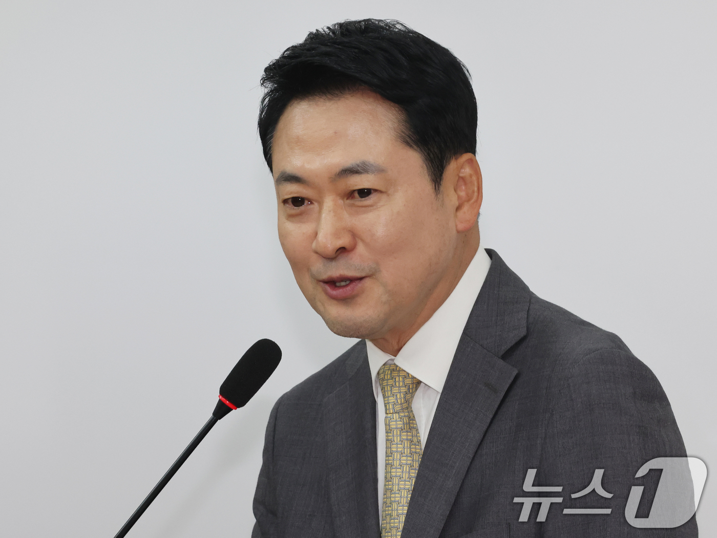 (서울=뉴스1) 황기선 기자 = 장동혁 국민의힘 대표가 30일 오후 서울 여의도 국회에서 선거관리위원회 특별검사법 관련 입장을 밝히고 있다. 2026.7.30/뉴스1