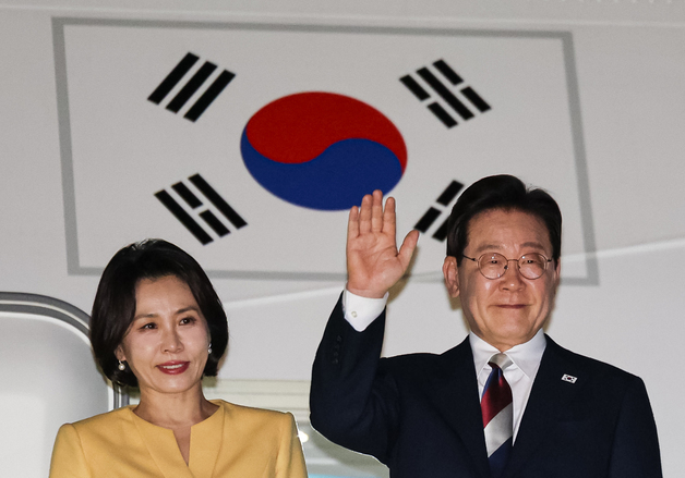 칠레 떠나는 이재명 대통령