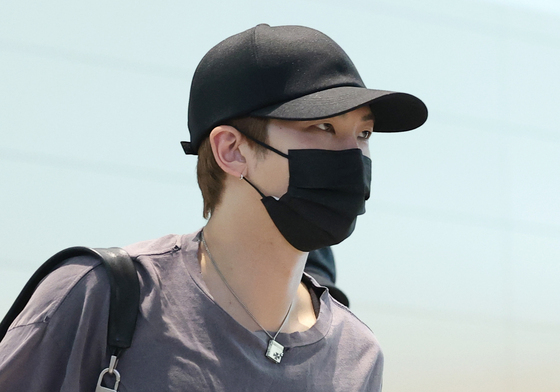 RM, 월드 투어 떠나요