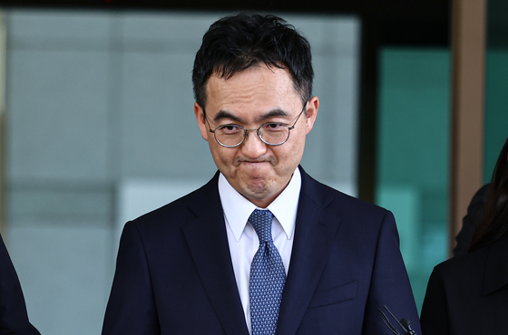 '형소법 개정안' 본회의 통과에 검찰총장 대행 사의… 檢 반발 확산할까