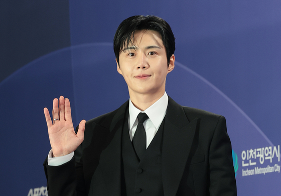 청룡시리즈어워즈 찾은 김선호