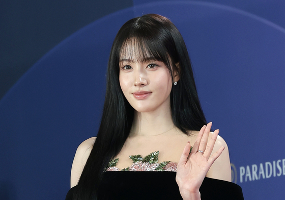 청룡시리즈어워즈 찾은 스테이씨 윤