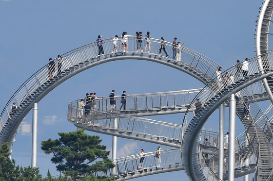 주말은 스페이스워크와 함께
