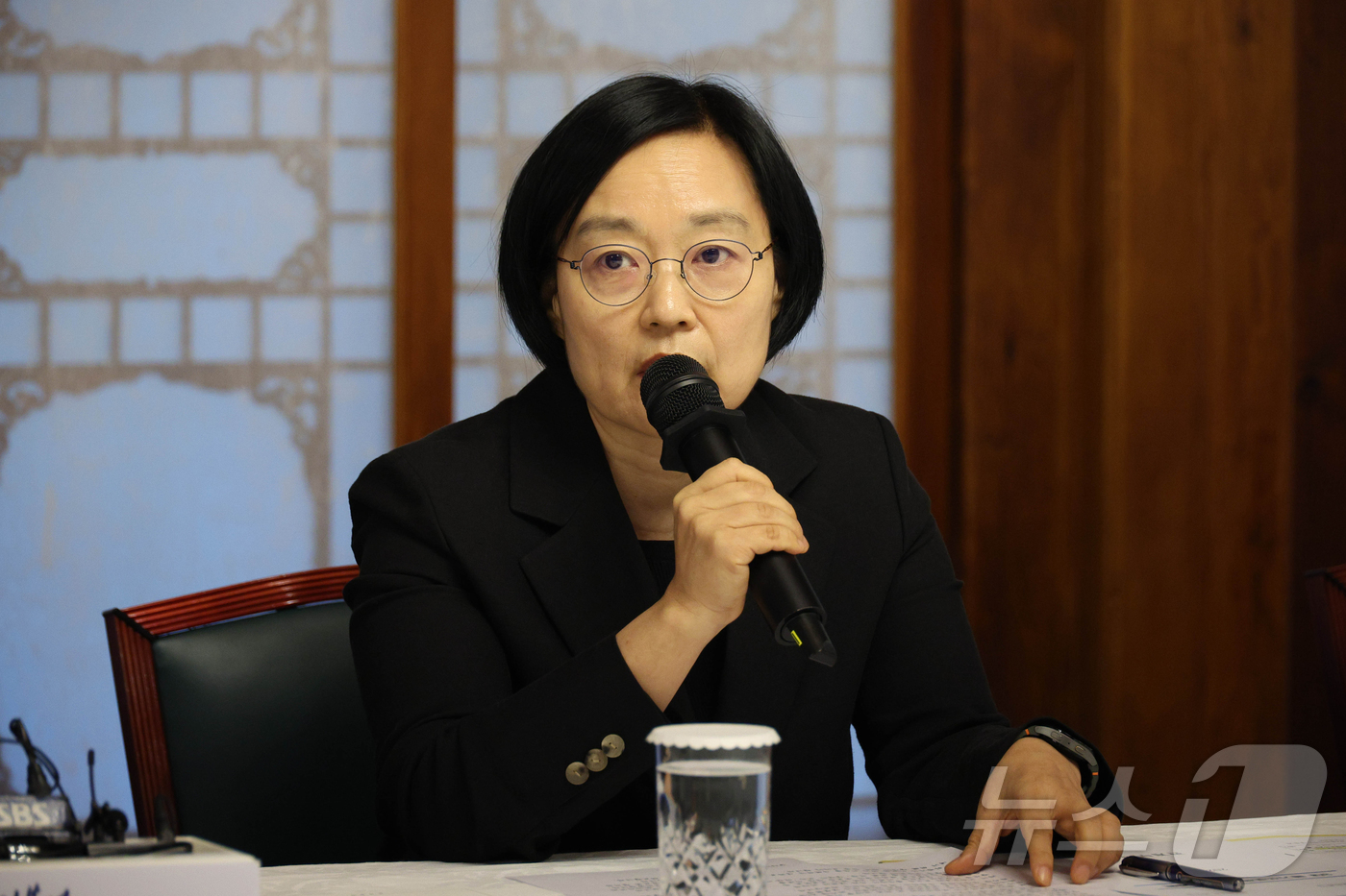 (서울=뉴스1) 김민지 기자 = 한성숙 국무총리가 5일 오후 서울 종로구 삼청동 총리공관에서 열린 고위당정협의회에서 모두 발언을 하고 있다. (공동취재) 2026.7.5/뉴스1