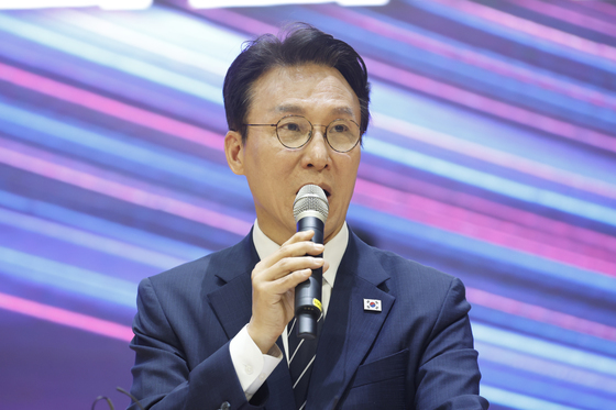 당 대표 출마 선언하는 김민석 전 총리
