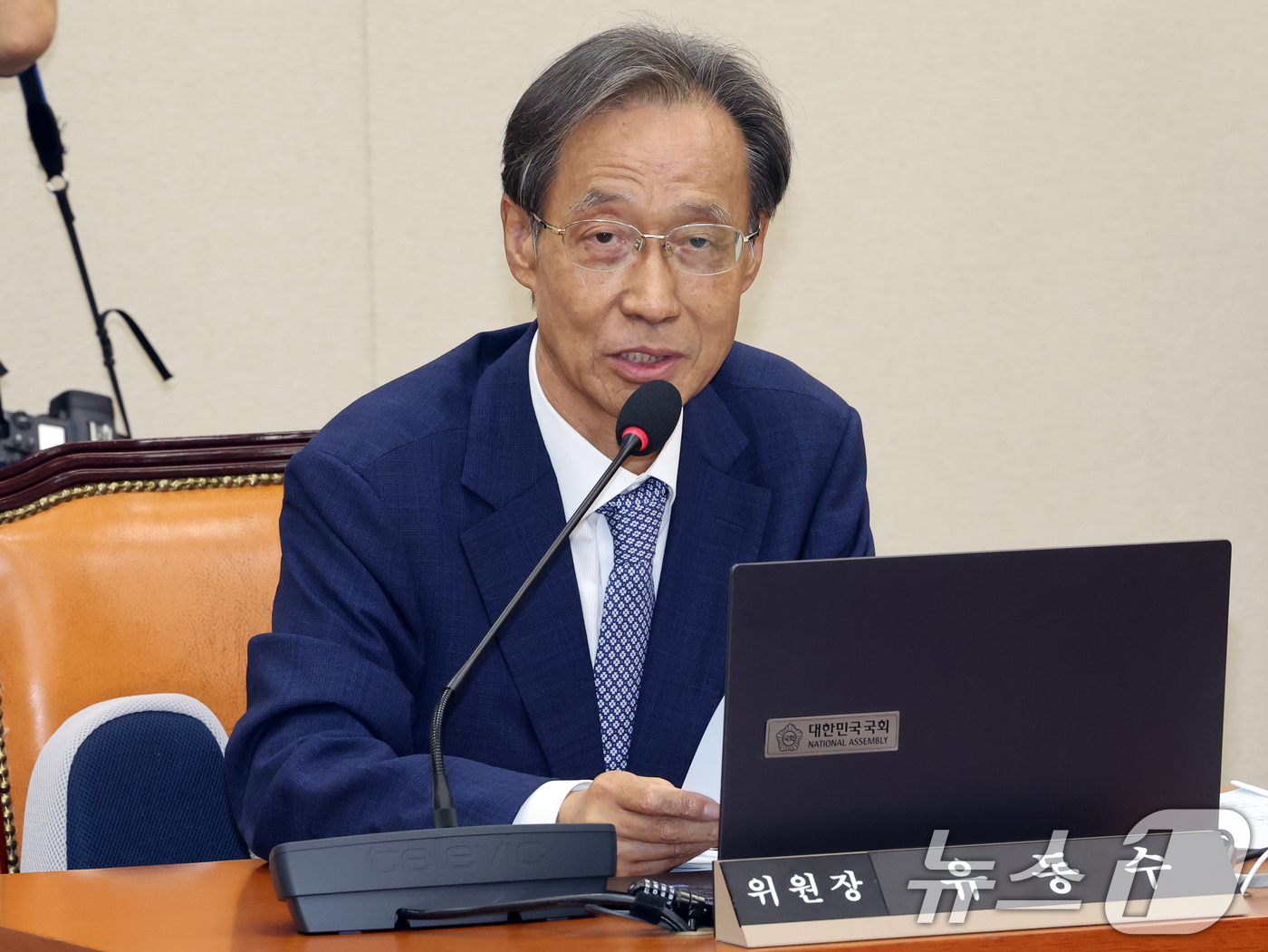 (서울=뉴스1) 황기선 기자 = 유동수 정무위원회 위원장이 6일 오전 서울 여의도 국회에서 열린 정무위원회 전체회의에서 발언을 하고 있다.  2026.7.6/뉴스1