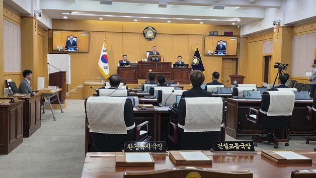 서산시의회, 의장단 구성 난항… 민주당 퇴장에 첫 임시회 중단