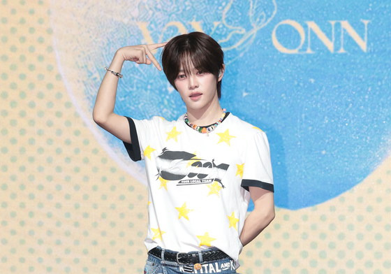 아양, 베이온으로 정식 데뷔