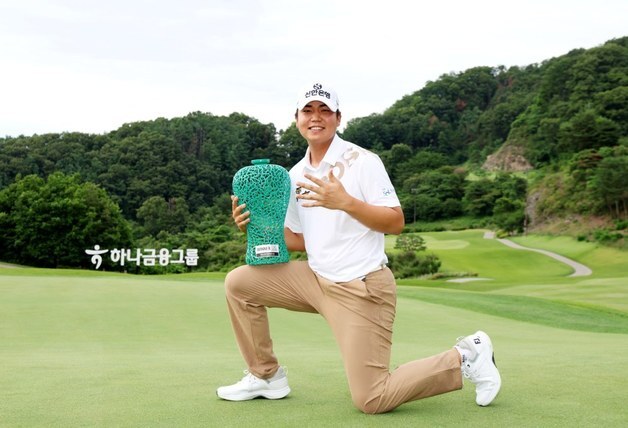 돌아온 장유빈, 역시 최강 위용…KPGA 유일 다승에 대상·상금 1위