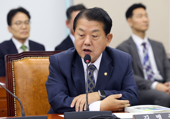 인사말하는 김병주 국방위 與 간사