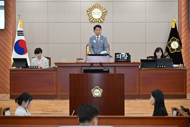 울산 중구의회 전반기 원구성 완료…의장에 김태욱 선출