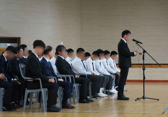 '조롱 응원 논란' 배재고 재심 '결정의 날'…징계 경감 여부 촉각
