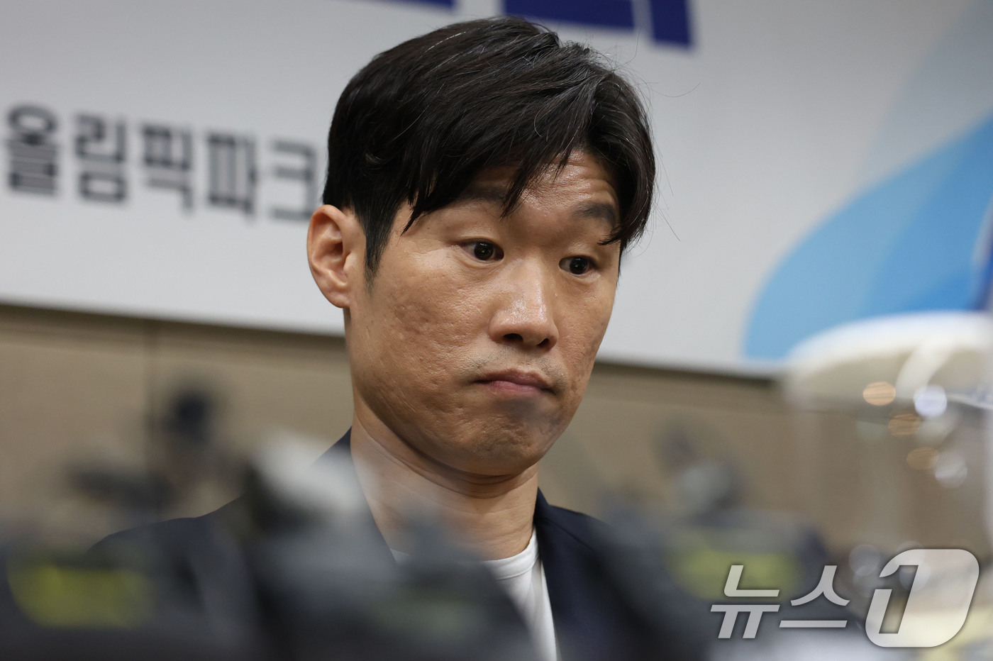 (서울=뉴스1) 안은나 기자 = 박지성 K-축구혁신위원회 공동위원장이 6일 오후 서울 송파구 올림픽파크텔에서 열린 출범식에 참석해 있다. (공동취재) 2026.7.6/뉴스1