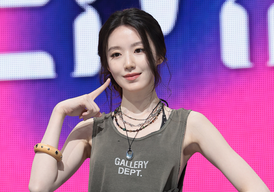 슈화, 여신