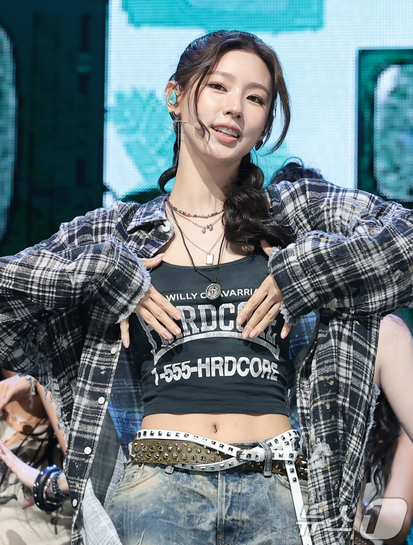 (서울=뉴스1) 권현진 기자 = 그룹 아이들(i-dle)의 미연이 6일 서울 광진구 예스24라이브홀에서 가진 아홉 번째 미니 앨범  '위 메이드'(We made) 발매 쇼케이스에서 …