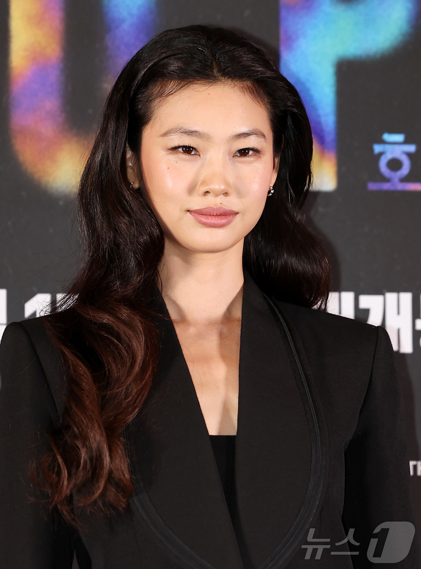 (서울=뉴스1) 김진환 기자 = 배우 정호연이 6일 오후 서울 강남구 메가박스 코엑스에서 열린 영화 '호프'(HOPE) 언론시사회에 참석해 포즈를 취하고 있다.'호프'는 비무장지대 …
