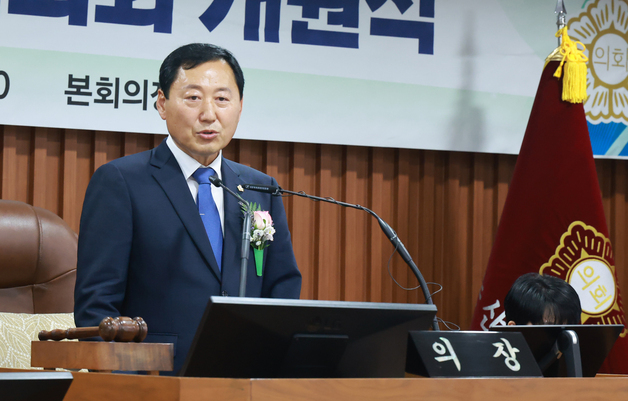 논산시의회 전반기 의장 이건창 선출…부의장 이상구