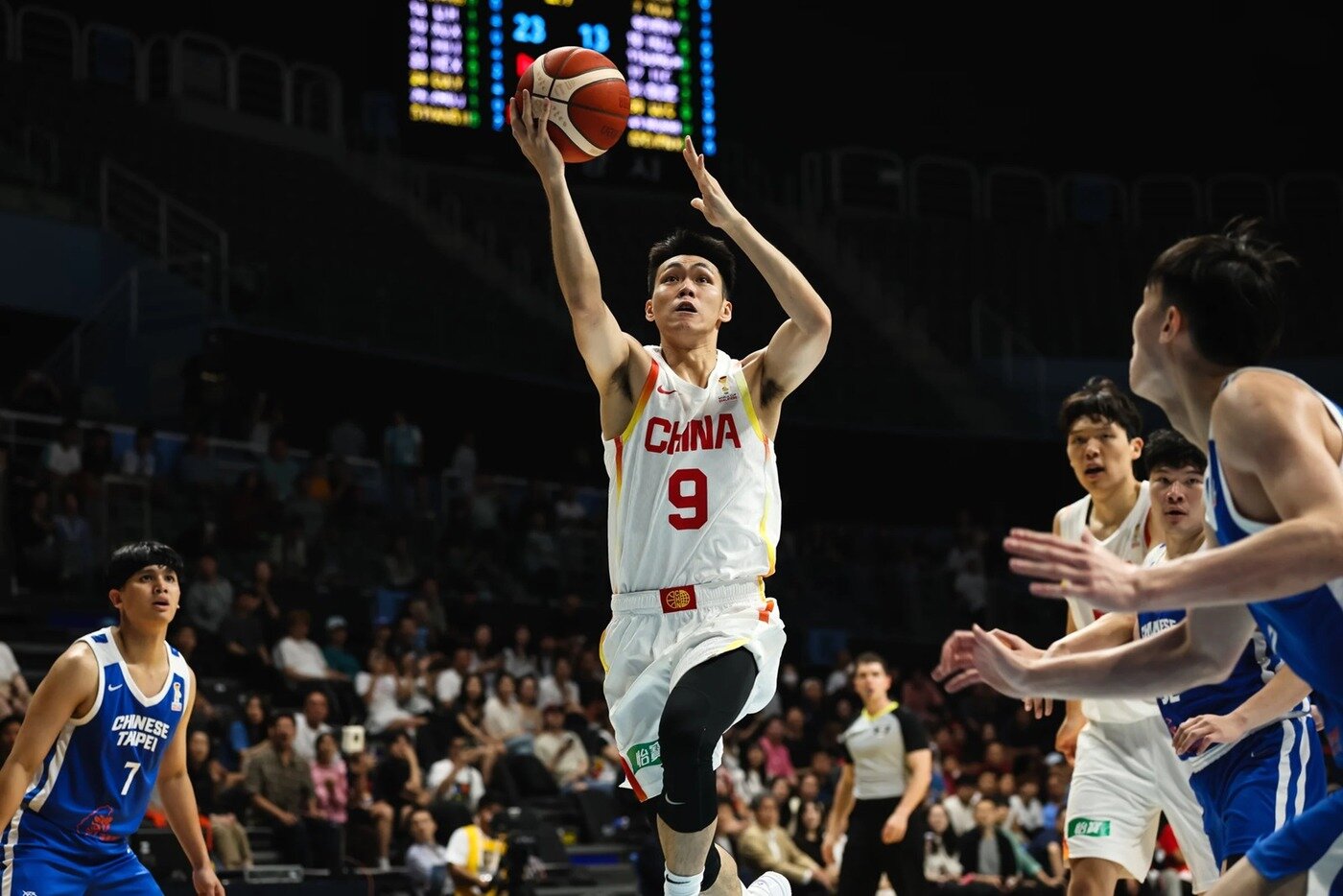 본문 이미지 - 중국이 6일 열린 2027 FIBA 농구 월드컵 아시아 예선 1라운드 B조 최종전에서 대만에 92-74로 크게 이겼다. (FIBA 제공)