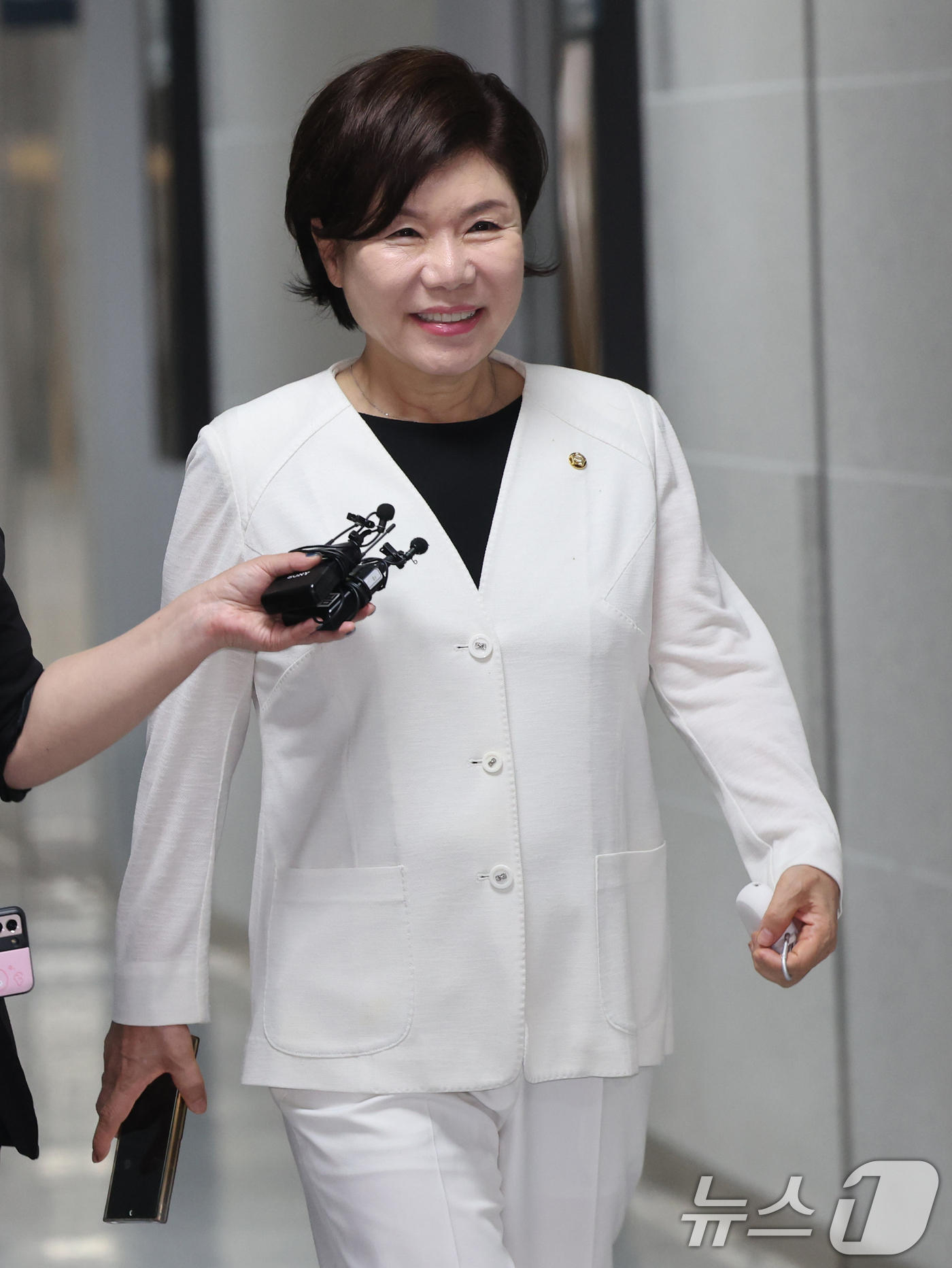 (서울=뉴스1) 황기선 기자 = 조은희 국민의힘 의원이 7일 오전 서울 여의도 의원회관에서 열린 당내 쇄신파 모임 '대안과 미래' 조찬모임에 참석하고 있다.  2026.7.7/뉴스 …
