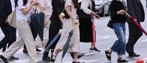 [오늘의 날씨] 부산·경남(8일, 수)…흐리고 곳곳 비, 낮 최고 32도
