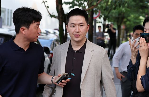 특검, '김건희 황제조사 의혹' 이원모 전 대통령실 비서관 참고인 소환