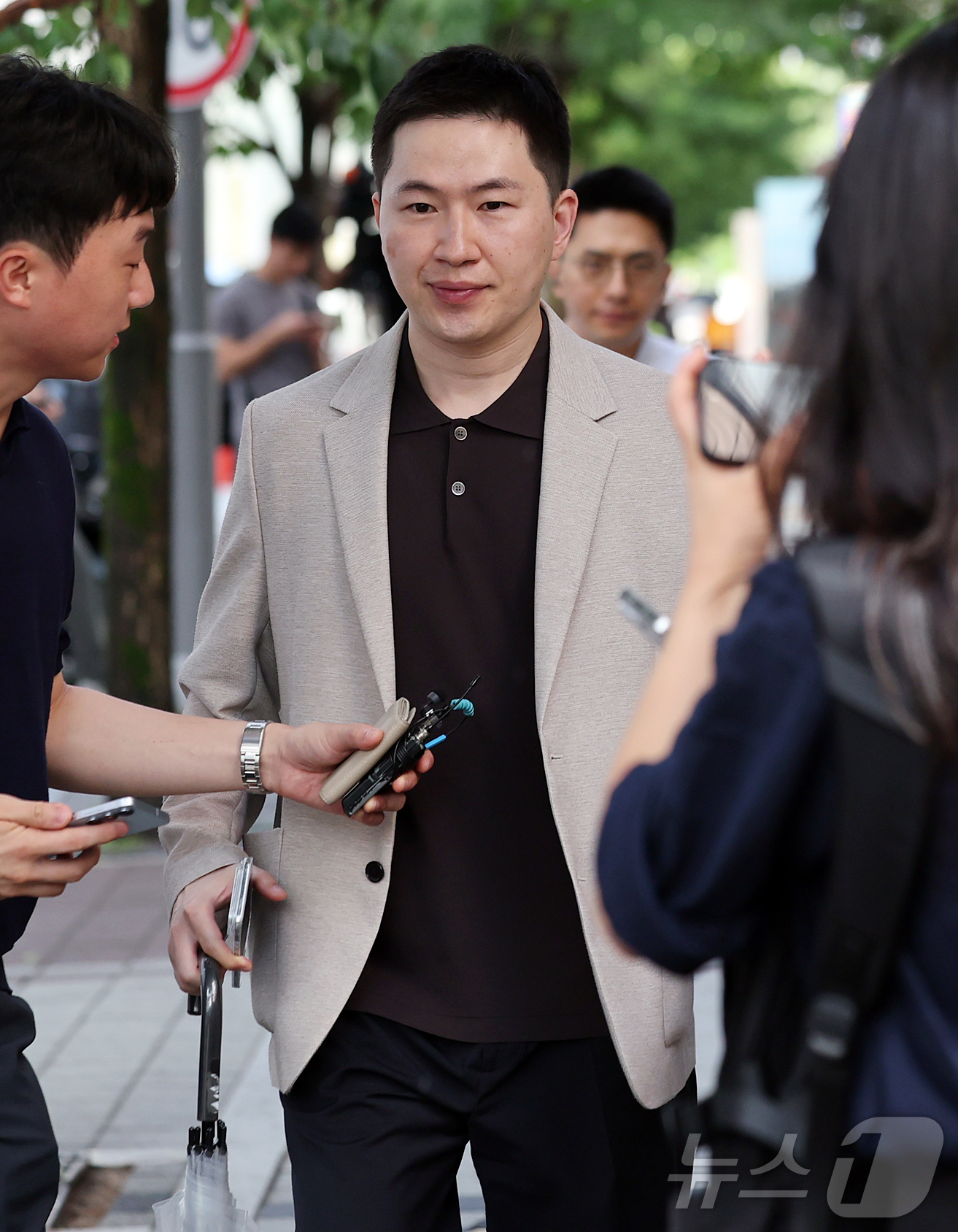 (과천=뉴스1) 김진환 기자 = 김건희 여사 도이치모터스 주가조작 사건 수사무마 의혹과 관련해 이원모 전 대통령실 공직기강비서관이 7일 오전 경기 과천에 마련된 2차 종합특검 사무 …