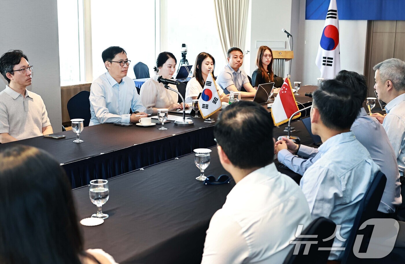 (서울=뉴스1) = 박근오 산업통상부 통상협정정책관이 7일 오전 서울 소공동 롯데호텔에서 열린 한-싱가포르 자유무역협정(FTA) 제2차 개선협상에서 인사말을 하고 있다. (산업통상 …