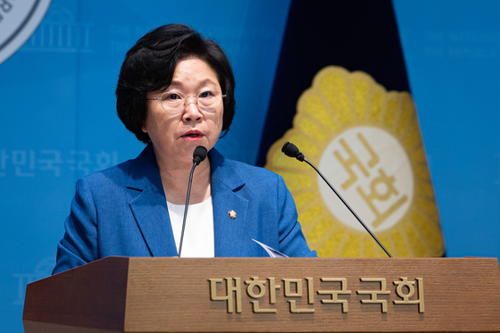 5·18기념재단 "개정 정통망법, 혐오·왜곡 중소 커뮤니티엔 구멍"