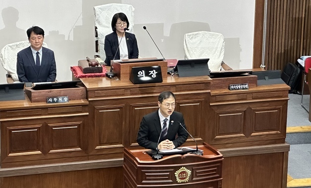 김상욱 울산시장 "'시민 이익' 방향성 같아…시의회와 협력"
