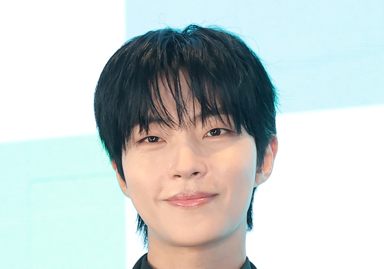 황인엽, 꿈을 이루고 돌아온 천재 영화감독