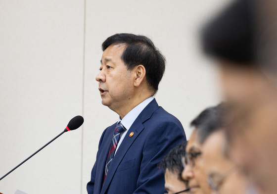 구윤철 부총리, 재경위 업무보고