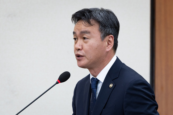 업무보고하는 이종욱 관세청장