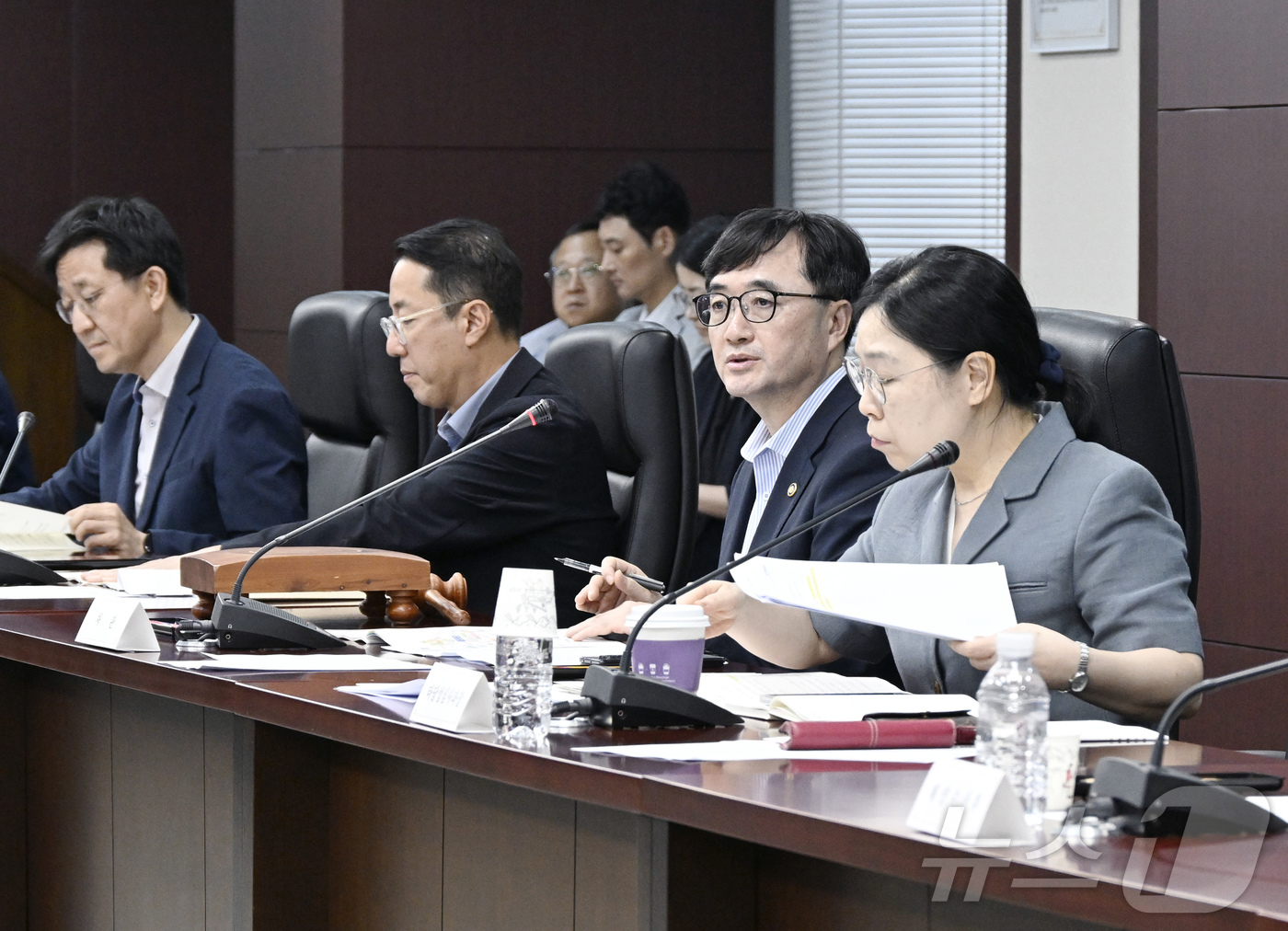 (서울=뉴스1) = 임기근 기획예산처 차관이 7일 오후 서울 종로구 한국무역보험공사에서 열린 \'제6차 재정투자평가위원회\'를 주재, 모두발언을 하고 있다. (기획예산처 제공, 재 …