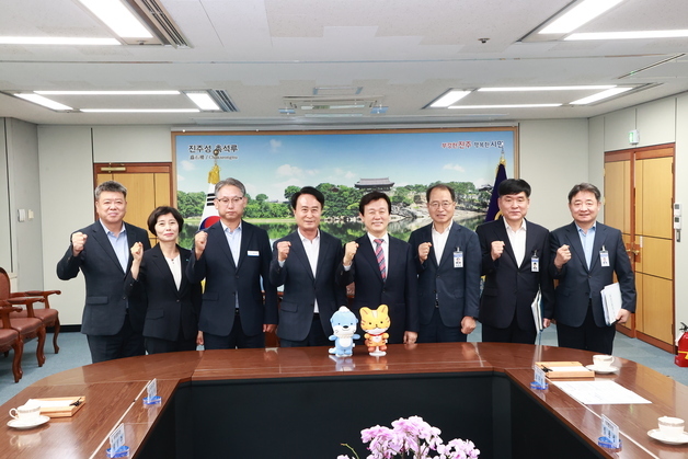 조규일 진주시장-박동식 사천시장, 광역소각장·우회도로 건설 논의