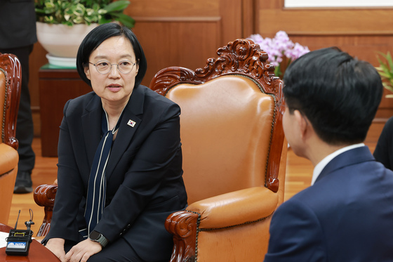 조정식 국회의장 예방한 한성숙 국무총리