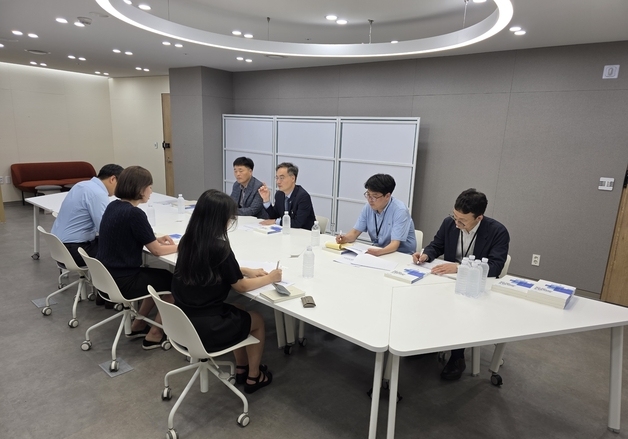 재정 정상화 나선 충북도, 기획예산처 찾아 해법 논의