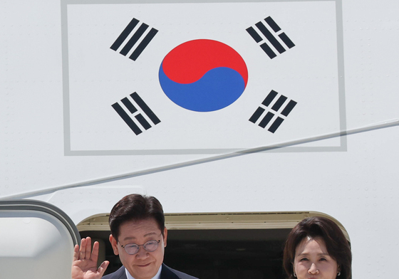 튀르키예 도착한 이재명 대통령