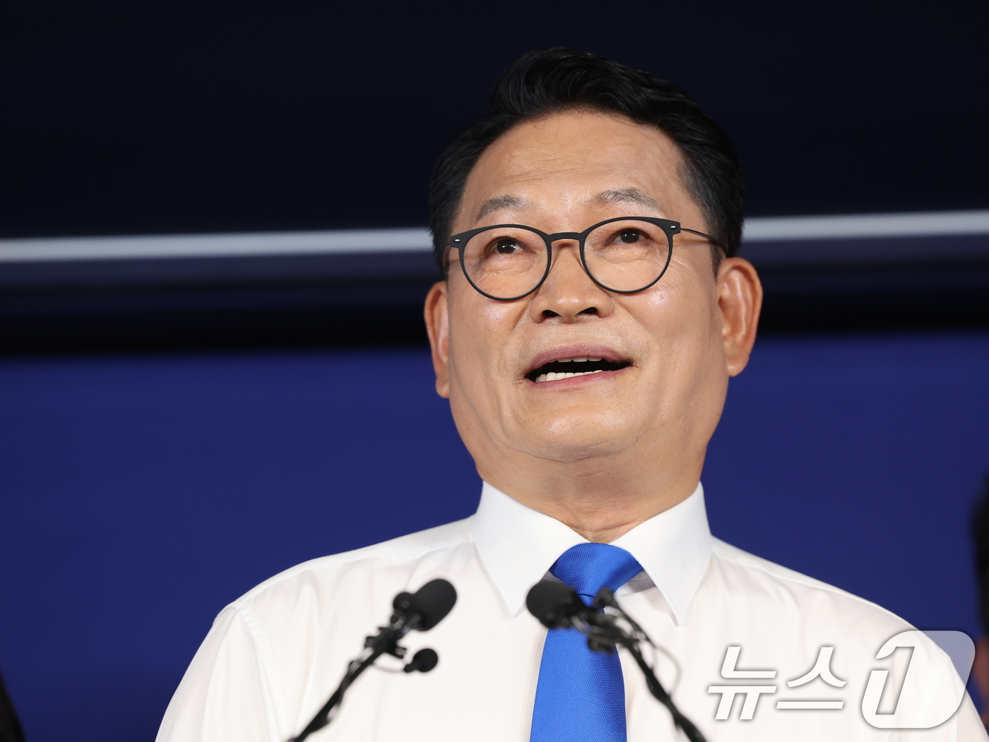 (서울=뉴스1) 황기선 기자 = 더불어민주당 당권주자인 송영길 전 대표가 8일 오전 서울 여의도 민주당 중앙당사에서 당대표 출마선언을 하고 있다. 2026.7.8/뉴스1