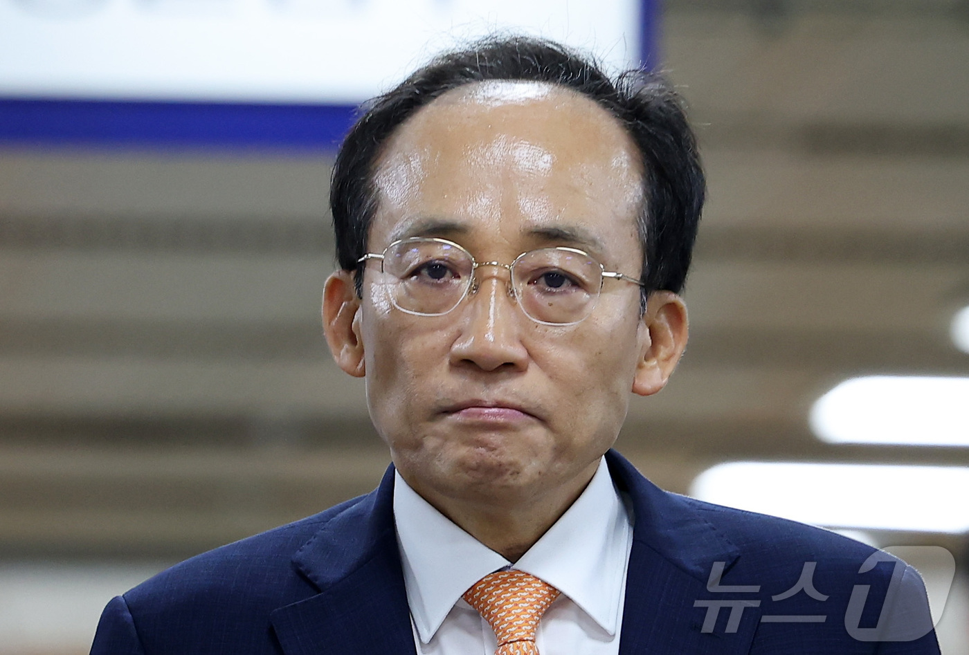 (서울=뉴스1) 김성진 기자 = 12·3 비상계엄 당시 국회의 계엄 해제 표결을 방해한 혐의를 받는 추경호 대구시장이 8일 서울 서초구 서울중앙지방법원에서 열린 내란중요임무종사 6 …