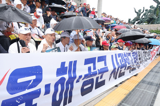통폐합 반대하는 총동창회