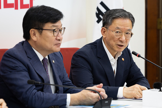 나경원 "정성호, 보완수사권 폐지 문제점 野가 제기해 달라?…차라리 사퇴하라"