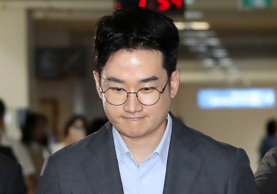 구속 기로 선 정이한