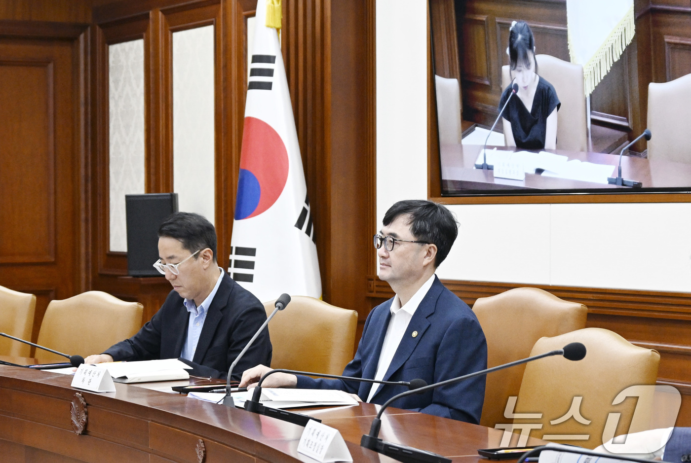 (서울=뉴스1) = 임기근 기획예산처 차관이 8일 오후 서울 종로구 정부서울청사에서 열린 '제13차 재정집행 점검회의'를 주재하고 있다. (기획예산처 제공. 재판매 및 DB금지) …